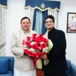 के मुख्यमंत्री पुष्कर सिंह धामी से प्रख्यात लेखक, कवि एवं गीतकार प्रसून जोशी ने की शिष्टाचार भेंट