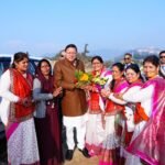 मुख्यमंत्री धामी का ग्रीष्मकालीन राजधानी भराड़ीसैंण पहुंचने पर जोरदार स्वागत