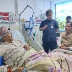 सीएम धामी ने एम्स ऋषिकेश पहुंचकर कैबिनेट मंत्री सतपाल महाराज के स्वास्थ्य की ली जानकारी की जानकारी