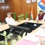 बुक्स की बर्बादी रोकने के लिए बुक बैंक योजना का मुख्य सचिव ने दिया निर्देश